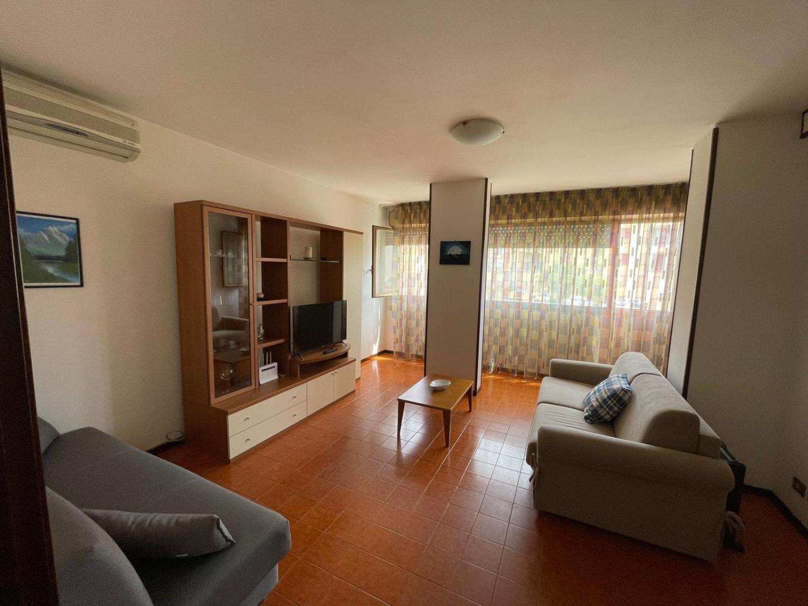 Appartamento Olbia Centro Exterior photo